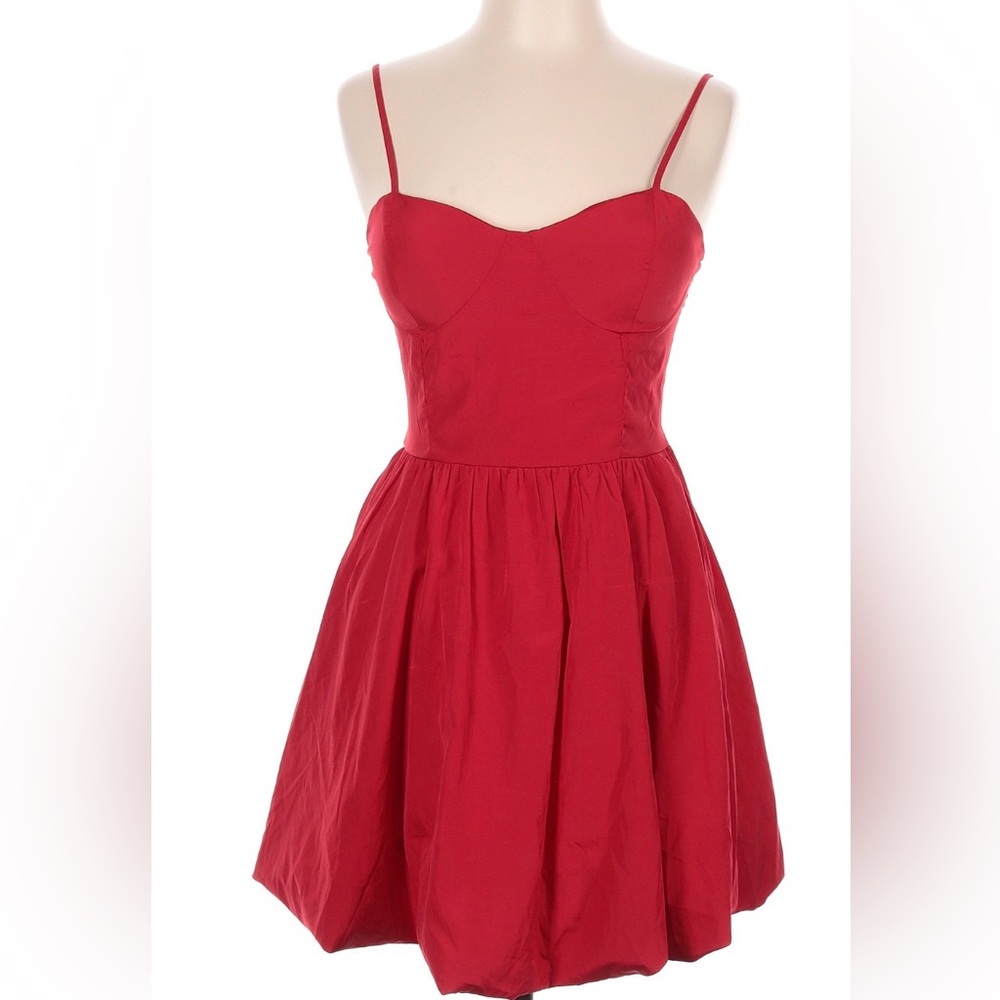 Red Sweetheart Neckline Spaghetti Strap Dress